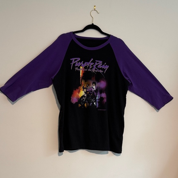 Prince Tee - Picture 1 of 5